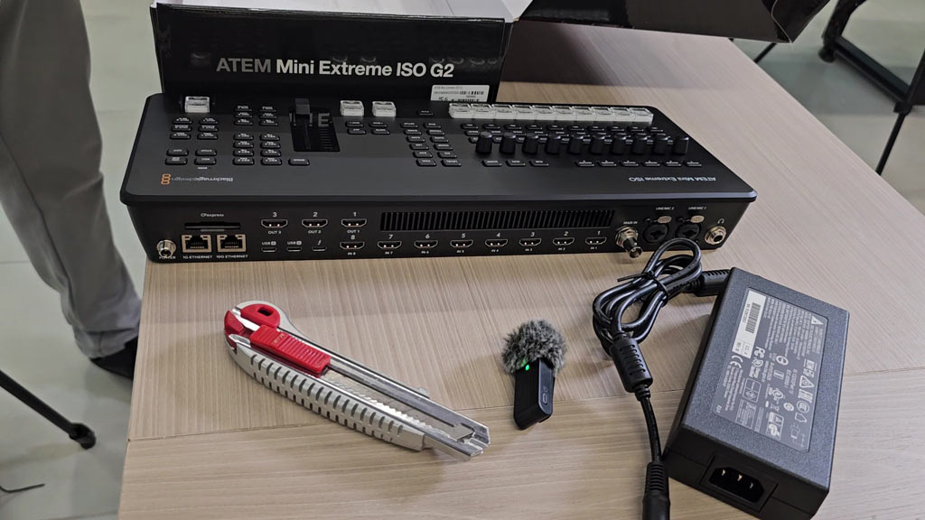 ATEM Mini Extreme ISO G2 with its box and power supply