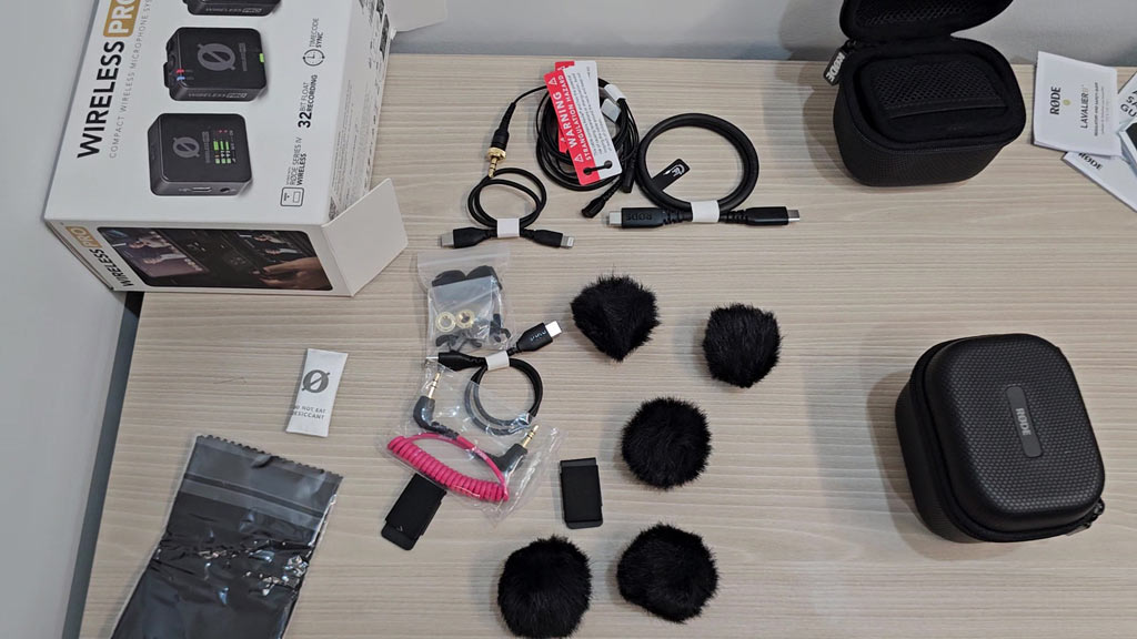 RØDE Wireless PRO accessories: cables, furry windshields and clips