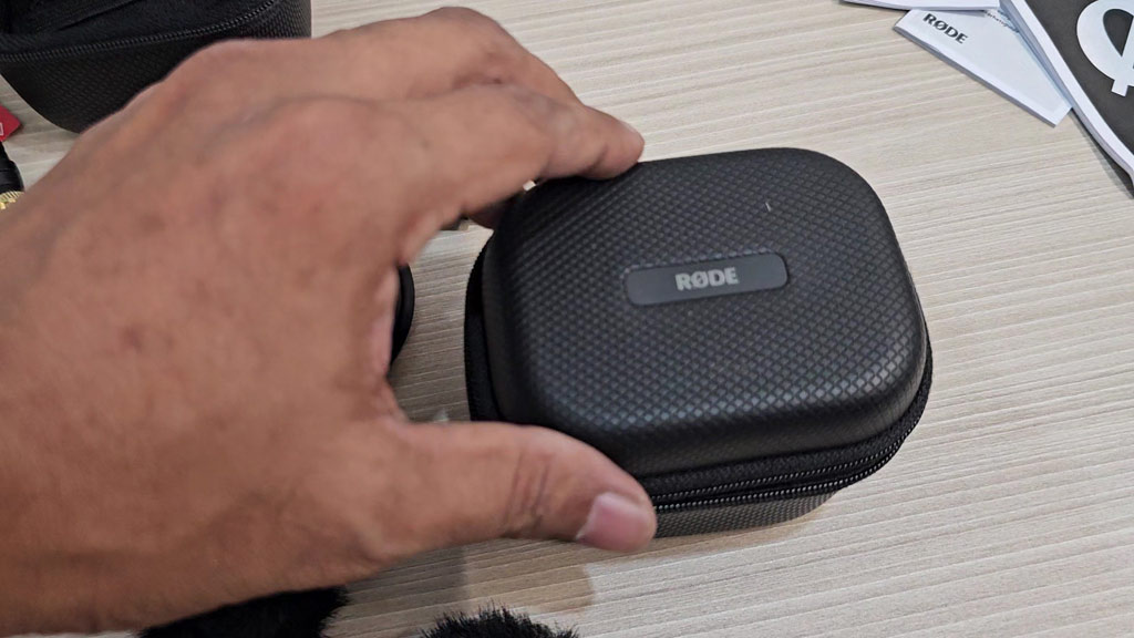 RØDE Wireless PRO charge case closed
