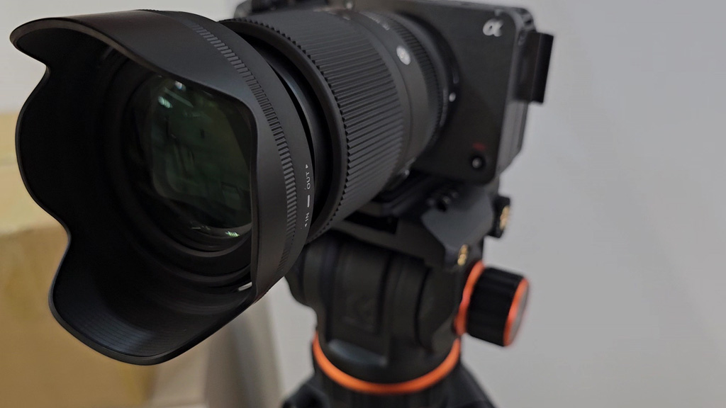 Front element of the Sigma 16-300mm lens