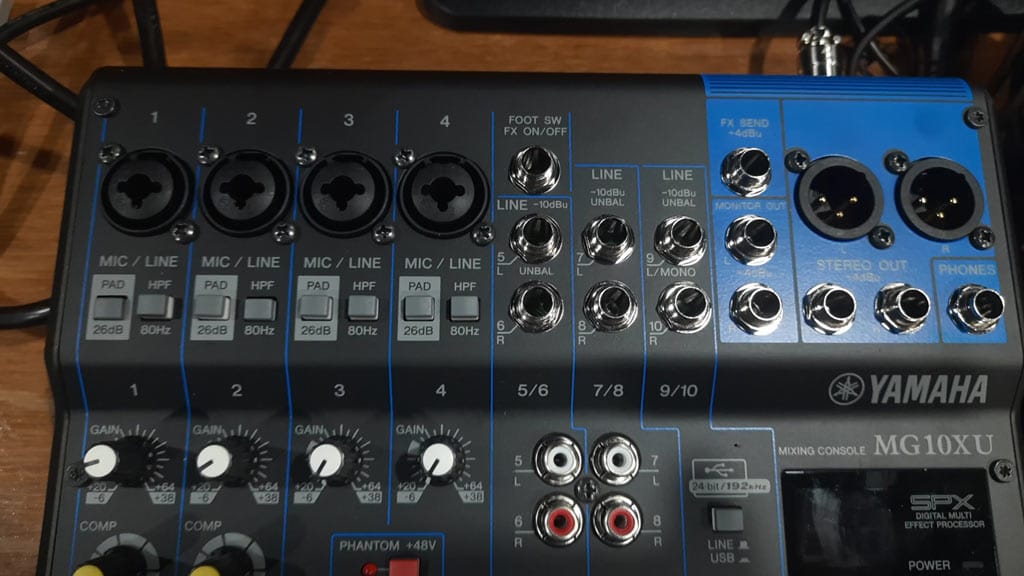 Yamaha MG10XU mic and line inputs with PAD and HPF switches